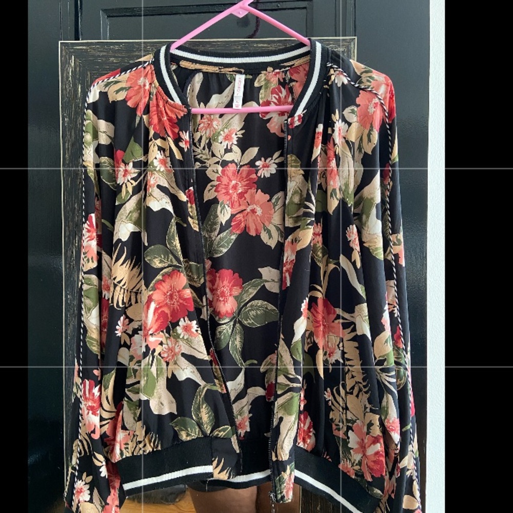 Floral bomber jacket